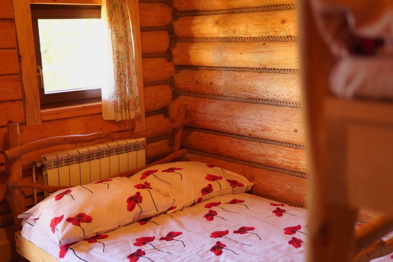 Dom Pachnacy Zywica Villa Бохня Екстериор снимка